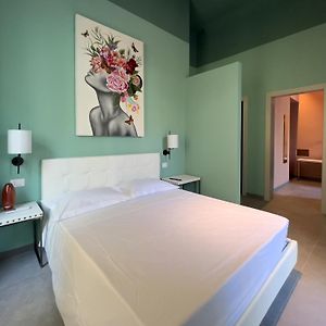 B&B Boutique Colors
